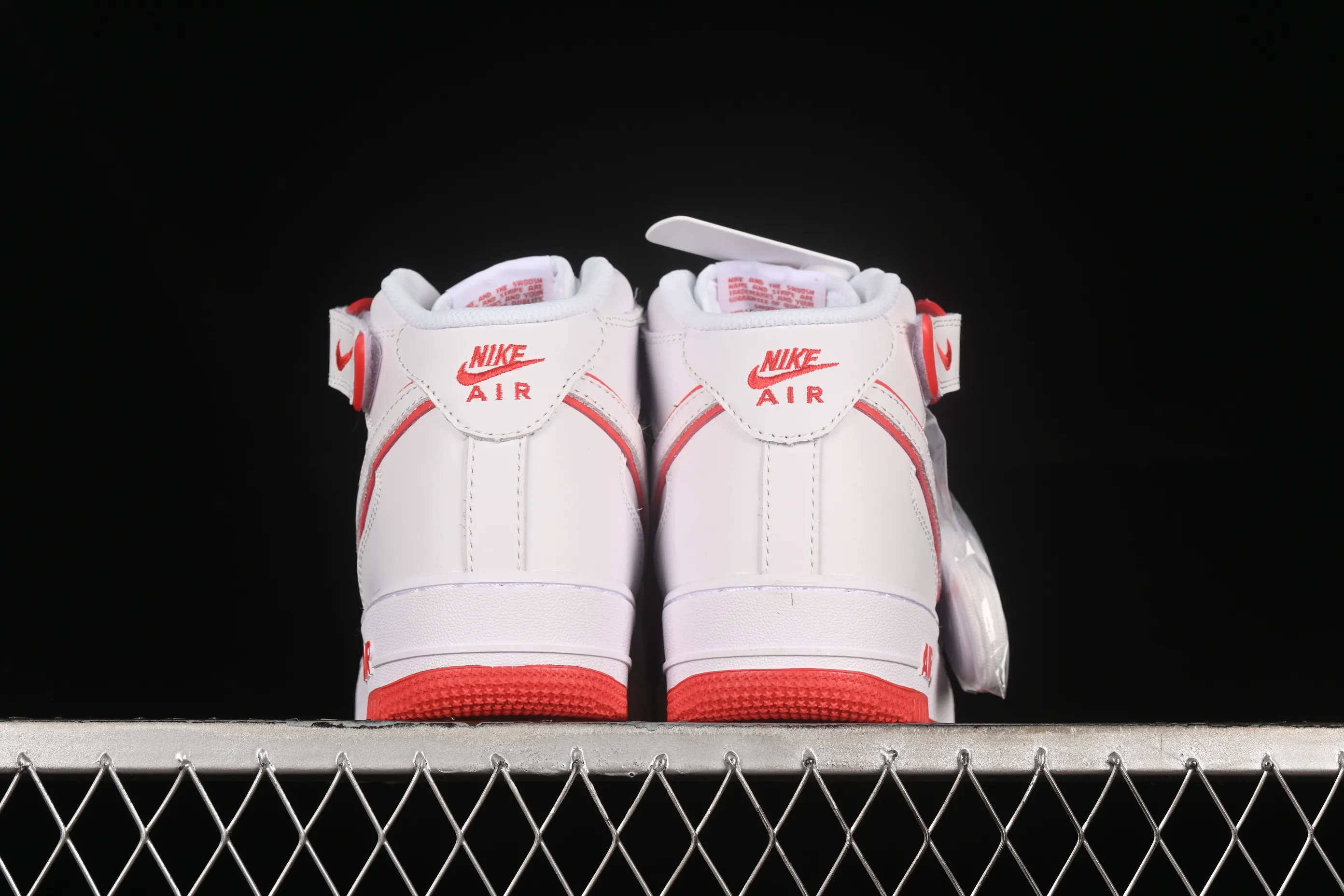 All Categories Nk Air Force 1 Air Force Series Nk Air Force 1 Mid Air Force Mid Nk Air Force 1'07 Mid Beige Red Starry Mid Top Air Force One Casual Sneakers WP5623-832